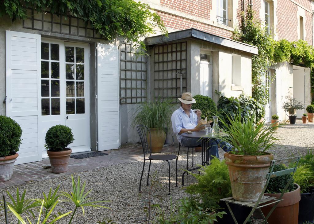 La Maison & L'Atelier Neuilly-en-Thelle Exterior photo